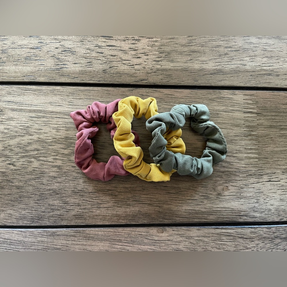 Mini Scrunchies